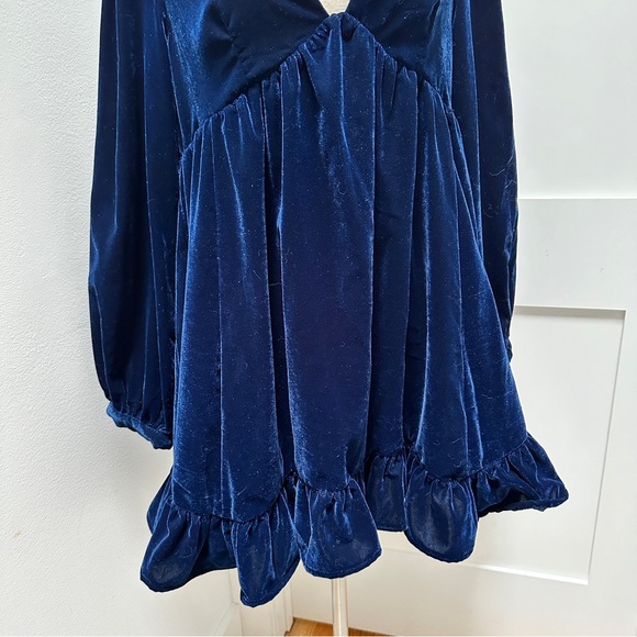 FREE PEOPLE Estella Velvet Mini Dress in Navy Blue - Picture 7 of 13
